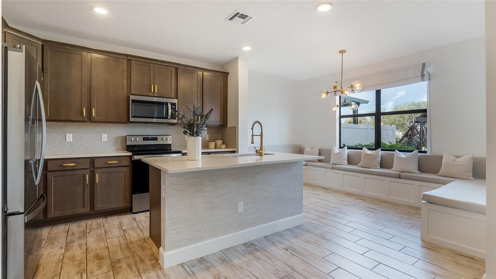 385 NW 33rd Ln, Pompano Beach, FL 33069